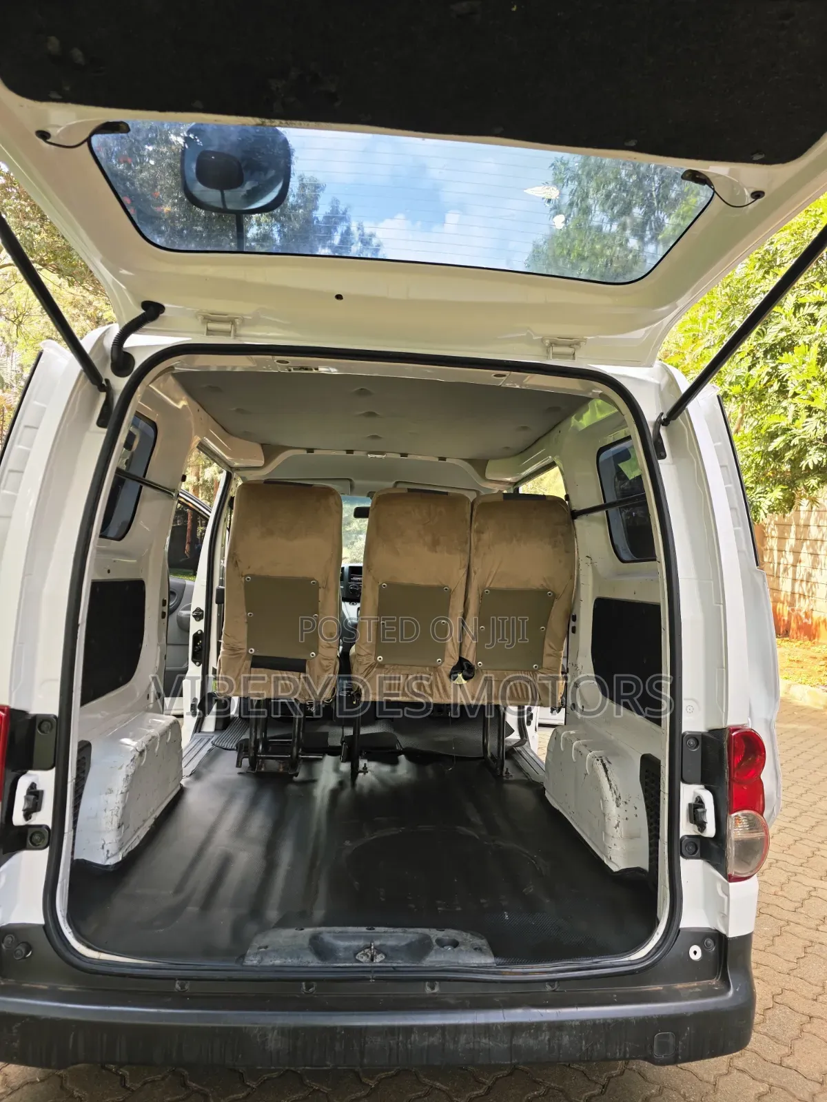 Nissan NV200 2014 White