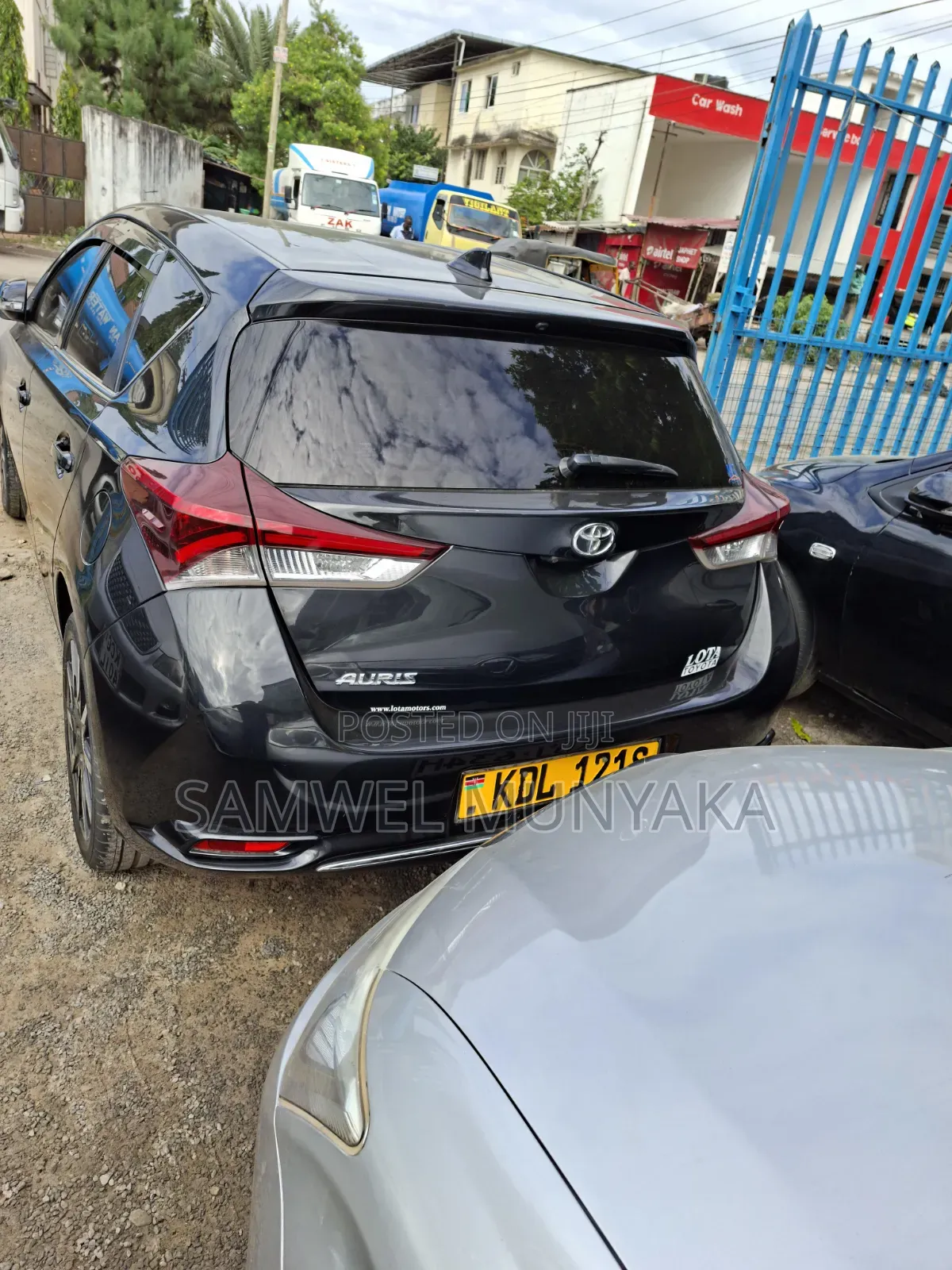 Toyota Auris 2016 Black