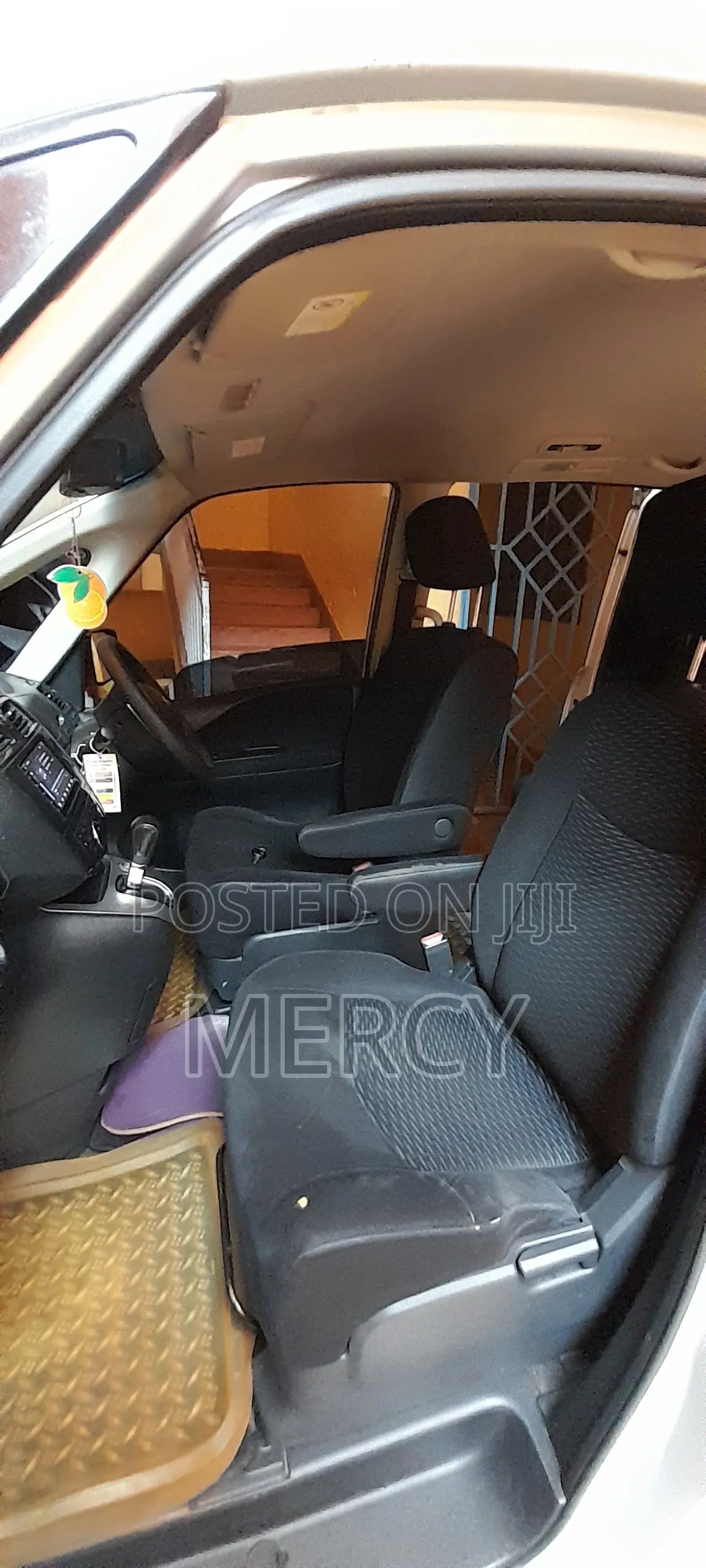 Nissan Serena 2012 Silver