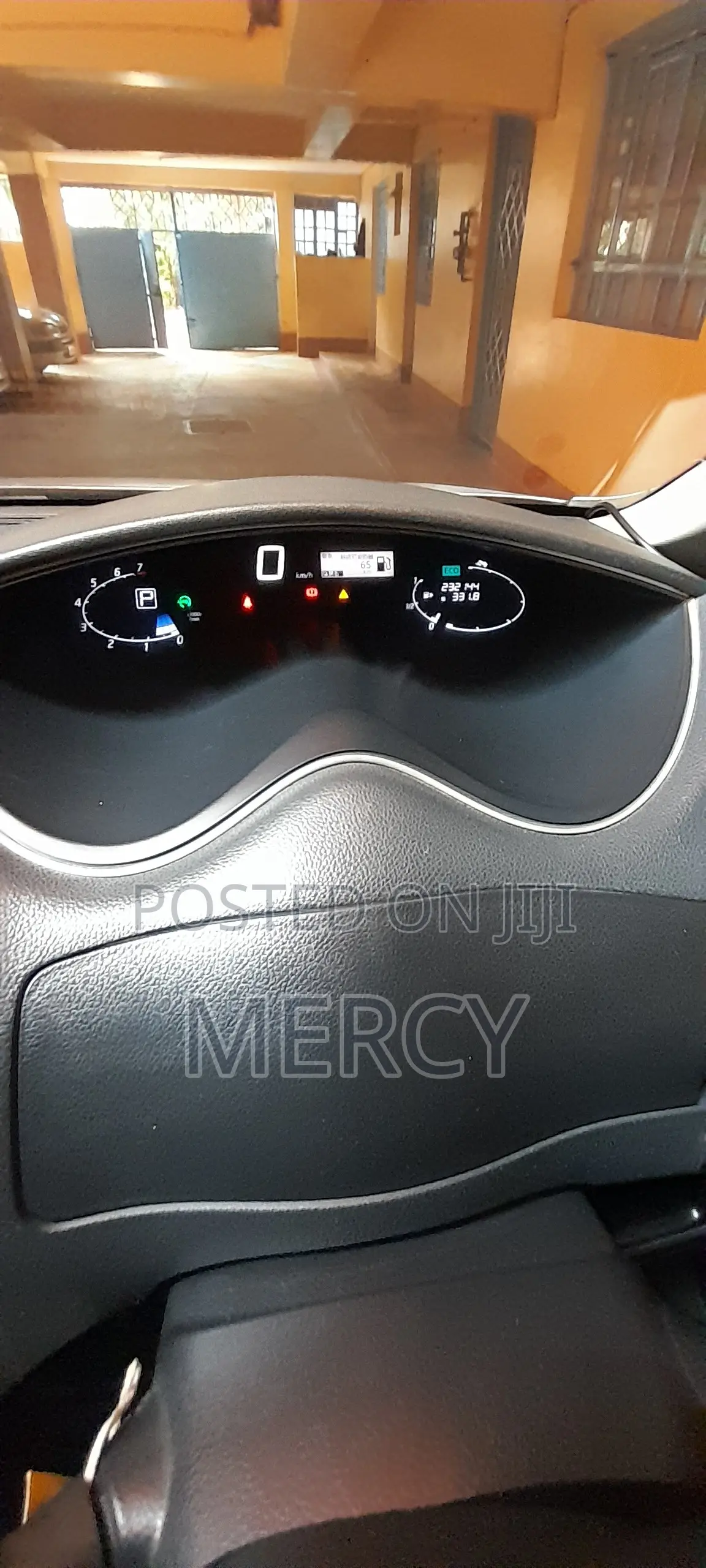 Nissan Serena 2012 Silver