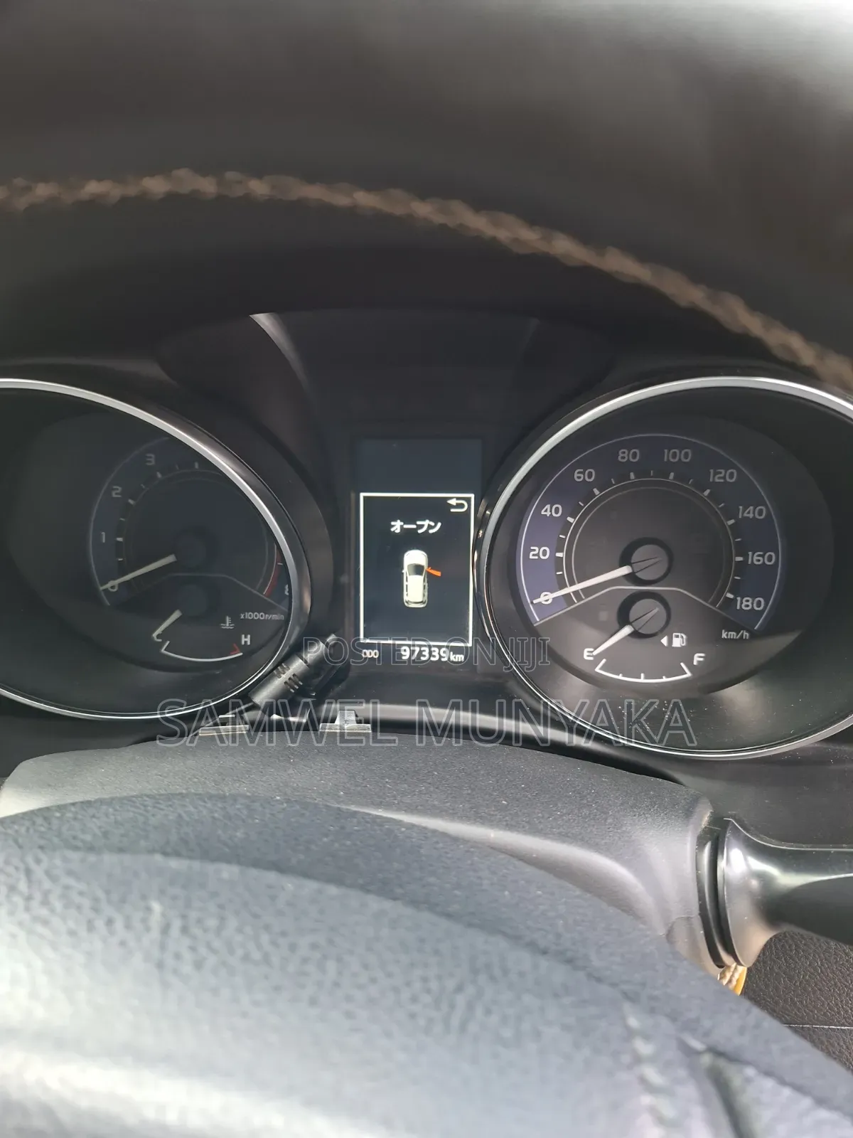 Toyota Auris 2016 Black