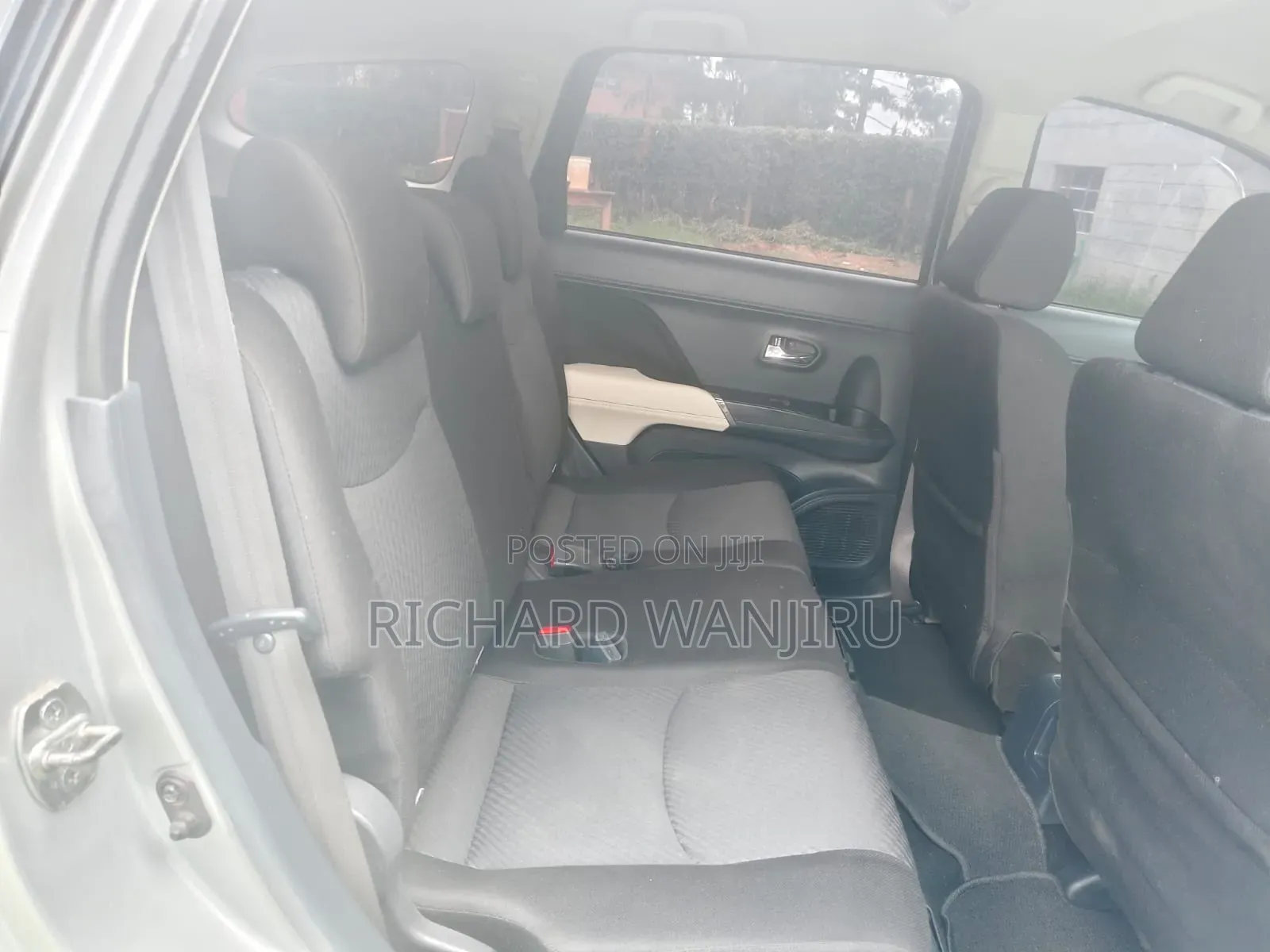 Toyota Rush 2020 Silver