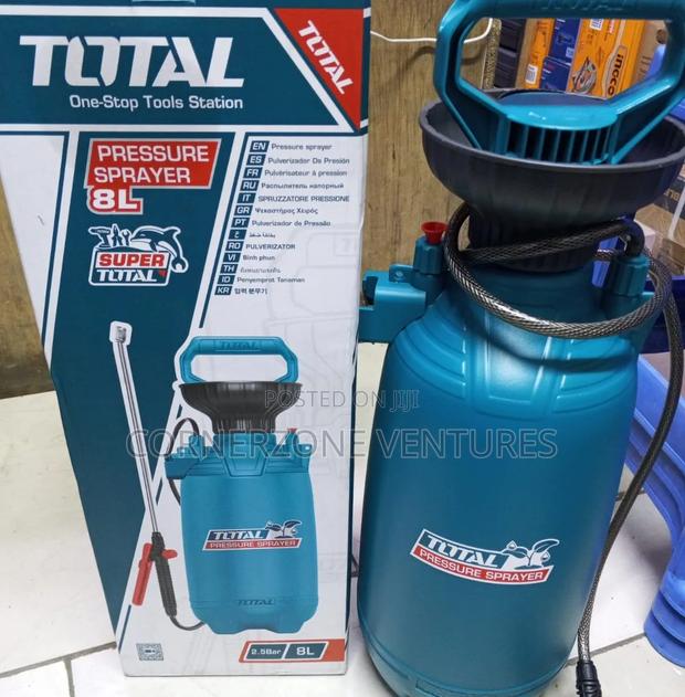 Total Heavy Duty 8 Litres Pressure Sprayer