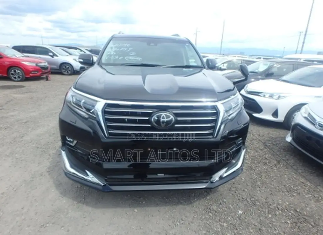 Toyota Land Cruiser Prado 2.8 2018 Black