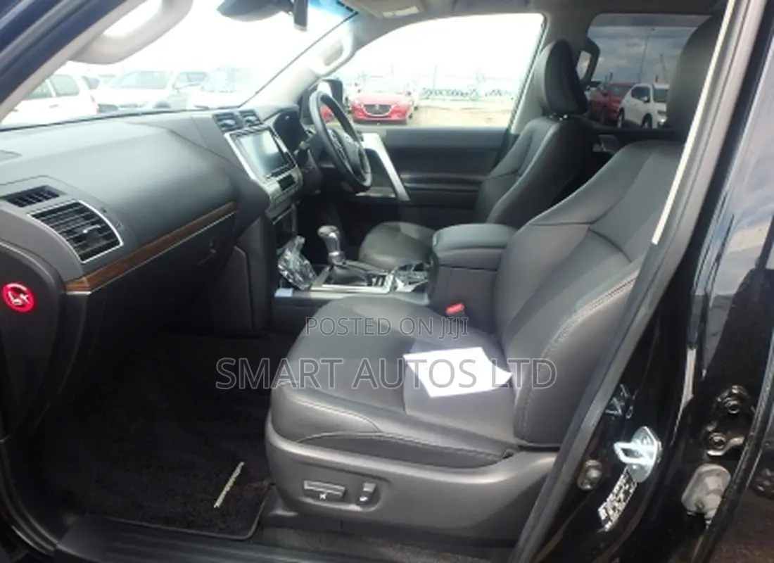 Toyota Land Cruiser Prado 2.8 2018 Black