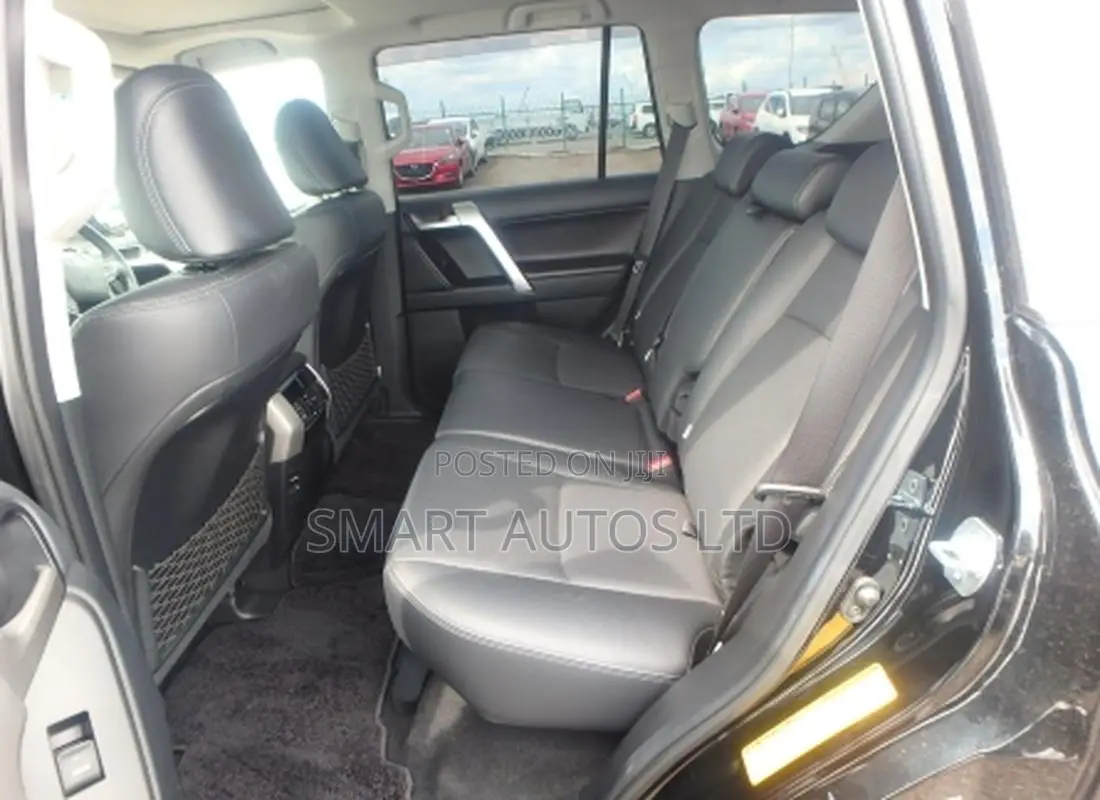 Toyota Land Cruiser Prado 2.8 2018 Black