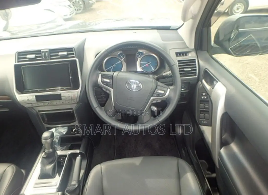 Toyota Land Cruiser Prado 2.8 2018 Black