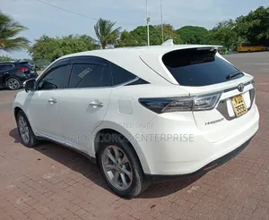 Toyota Harrier 2017 White