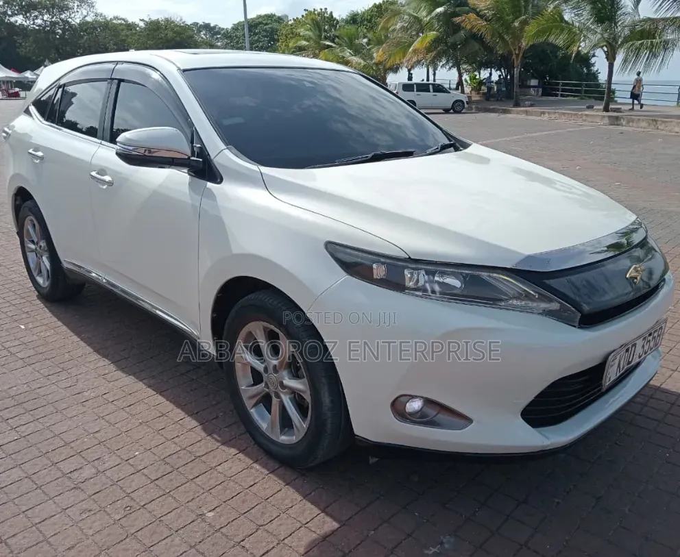 Toyota Harrier 2017 White