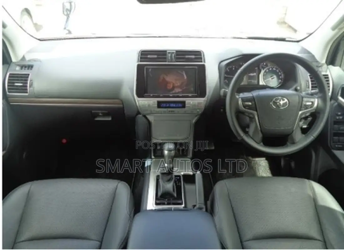 Toyota Land Cruiser Prado 2.8 2018 Black