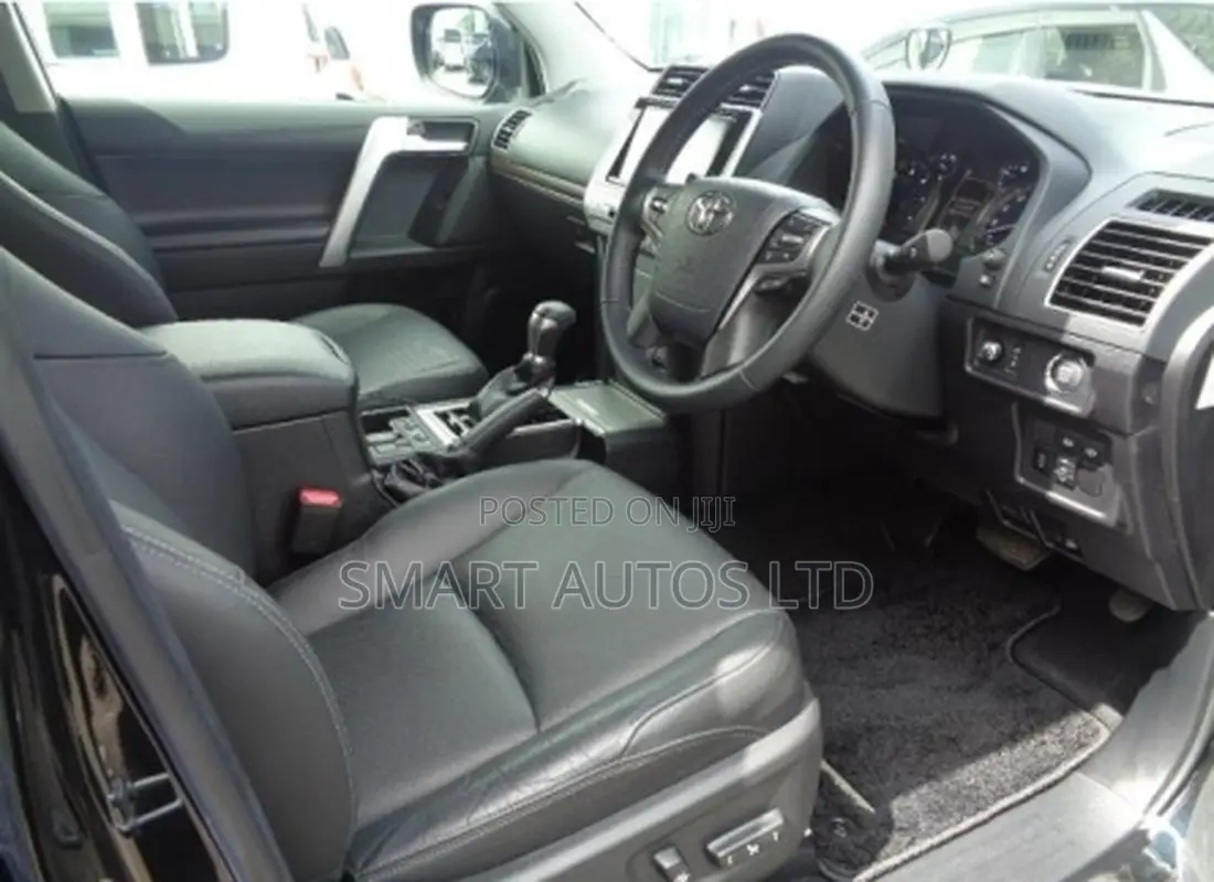 Toyota Land Cruiser Prado 2.8 2018 Black