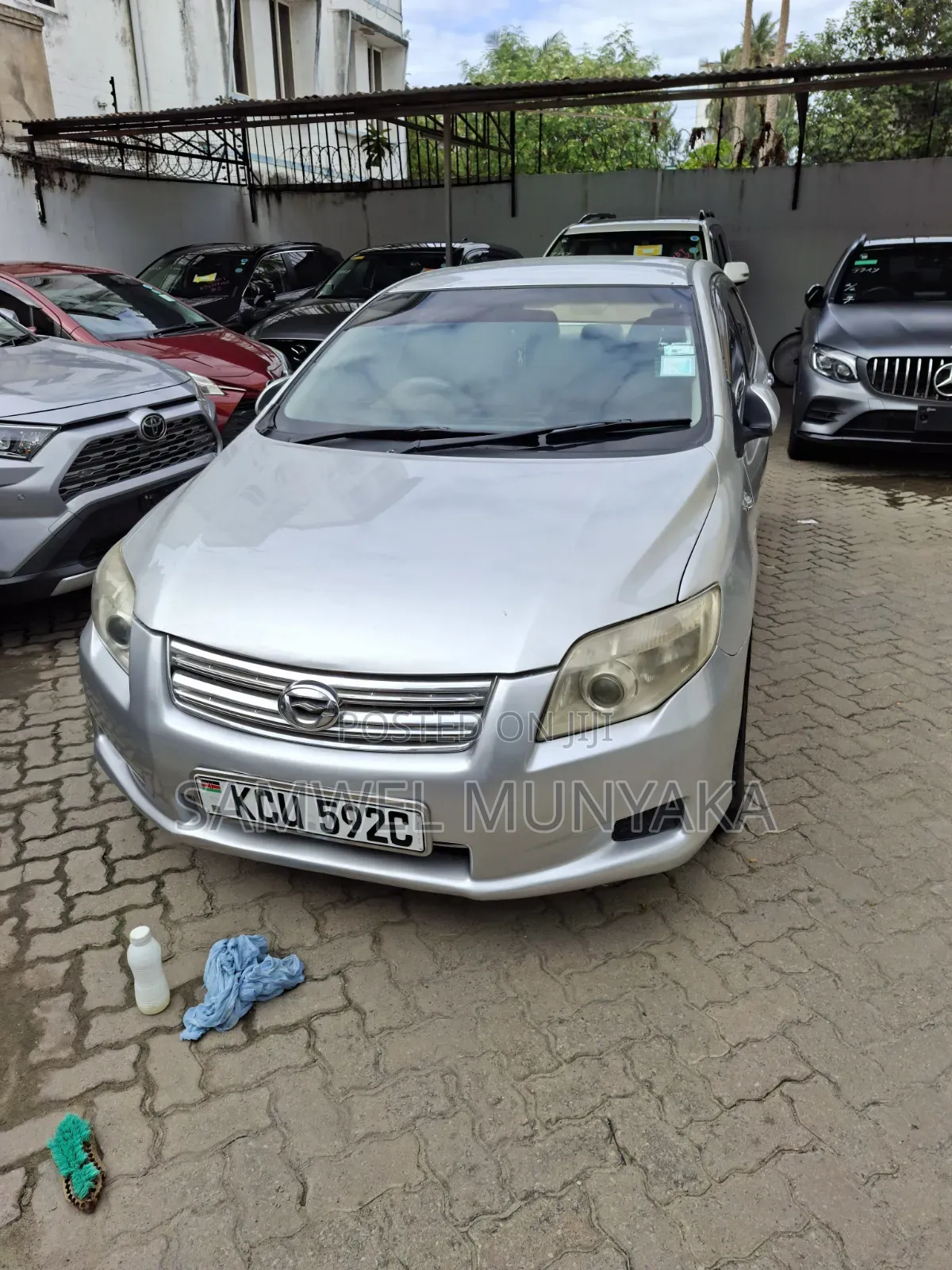 Toyota Axio 2013 Silver