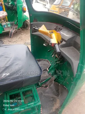 Piaggio 2023 Green