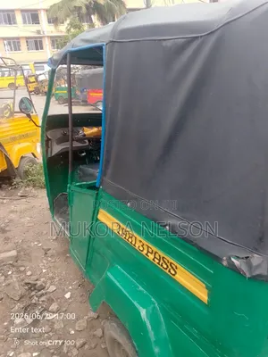 Piaggio 2023 Green