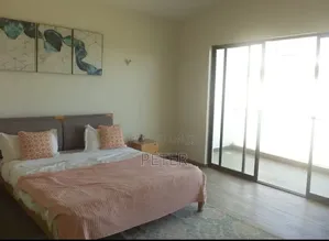 4bdrm Villa in Parkwood Villas, Gateway Mall Area for rent