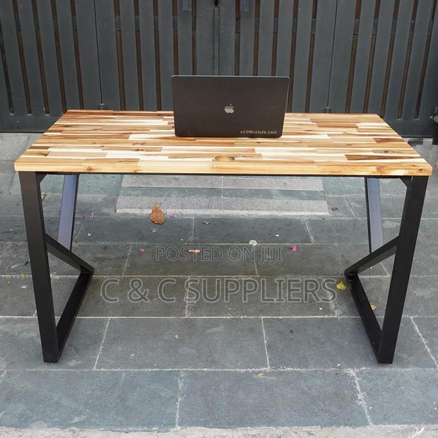 Computer Desk. - thumbnail 4
