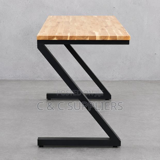 Computer Desk. - thumbnail 8
