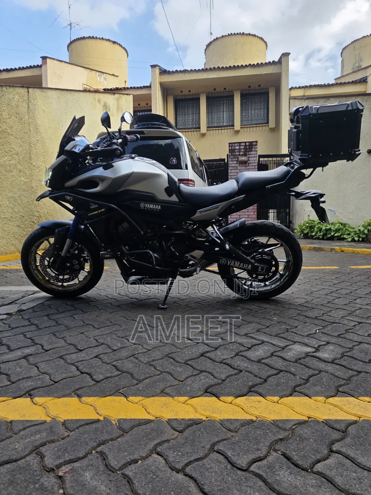 Yamaha 2017 Silver