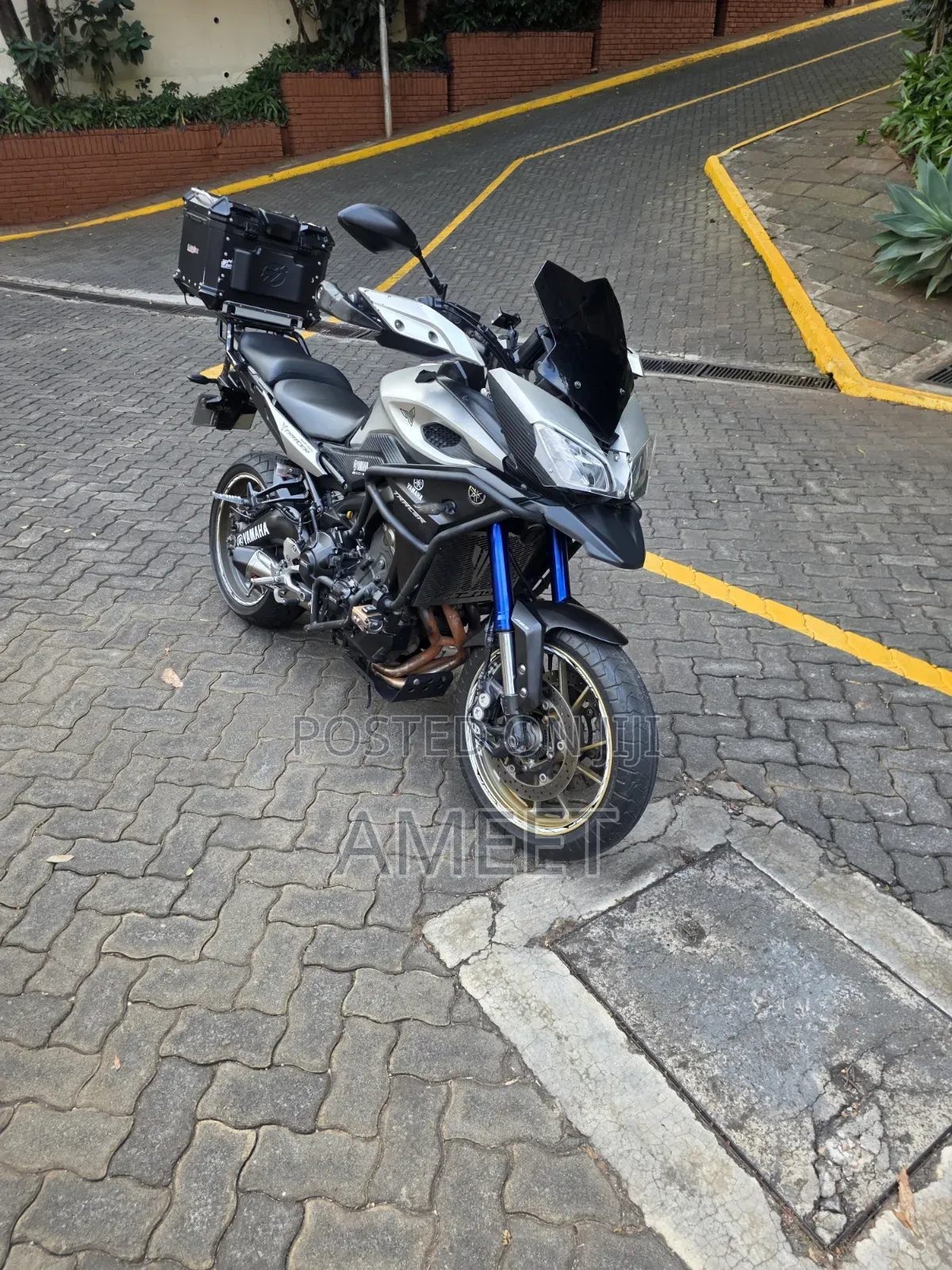 Yamaha 2017 Silver