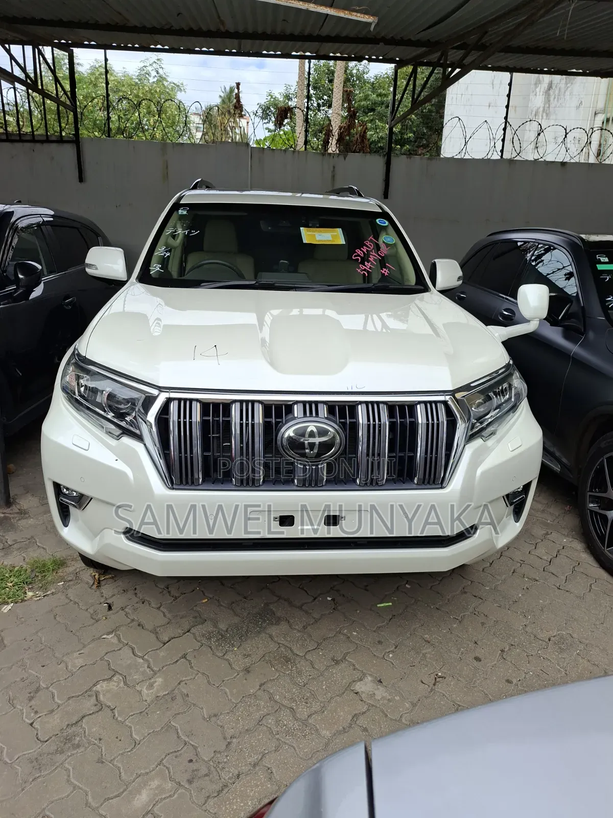 Toyota Land Cruiser Prado 2019  White 