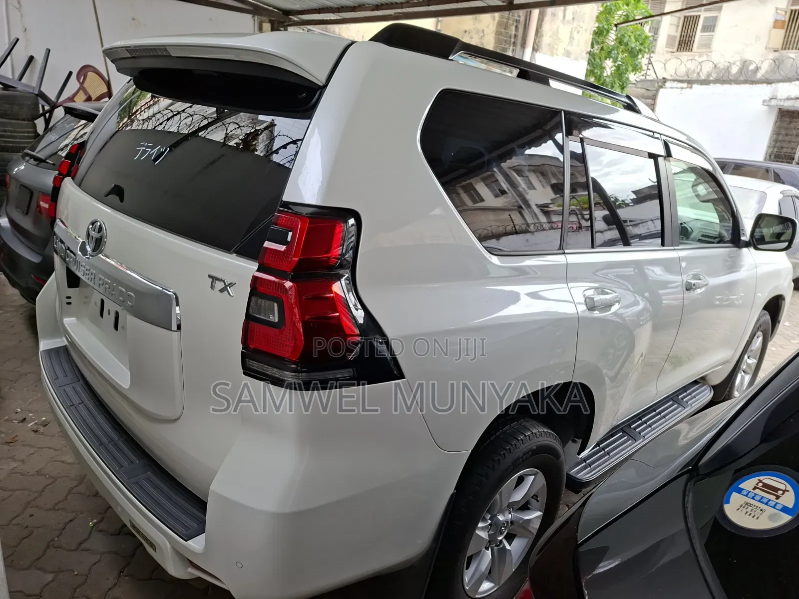 Toyota Land Cruiser Prado 2019  White 