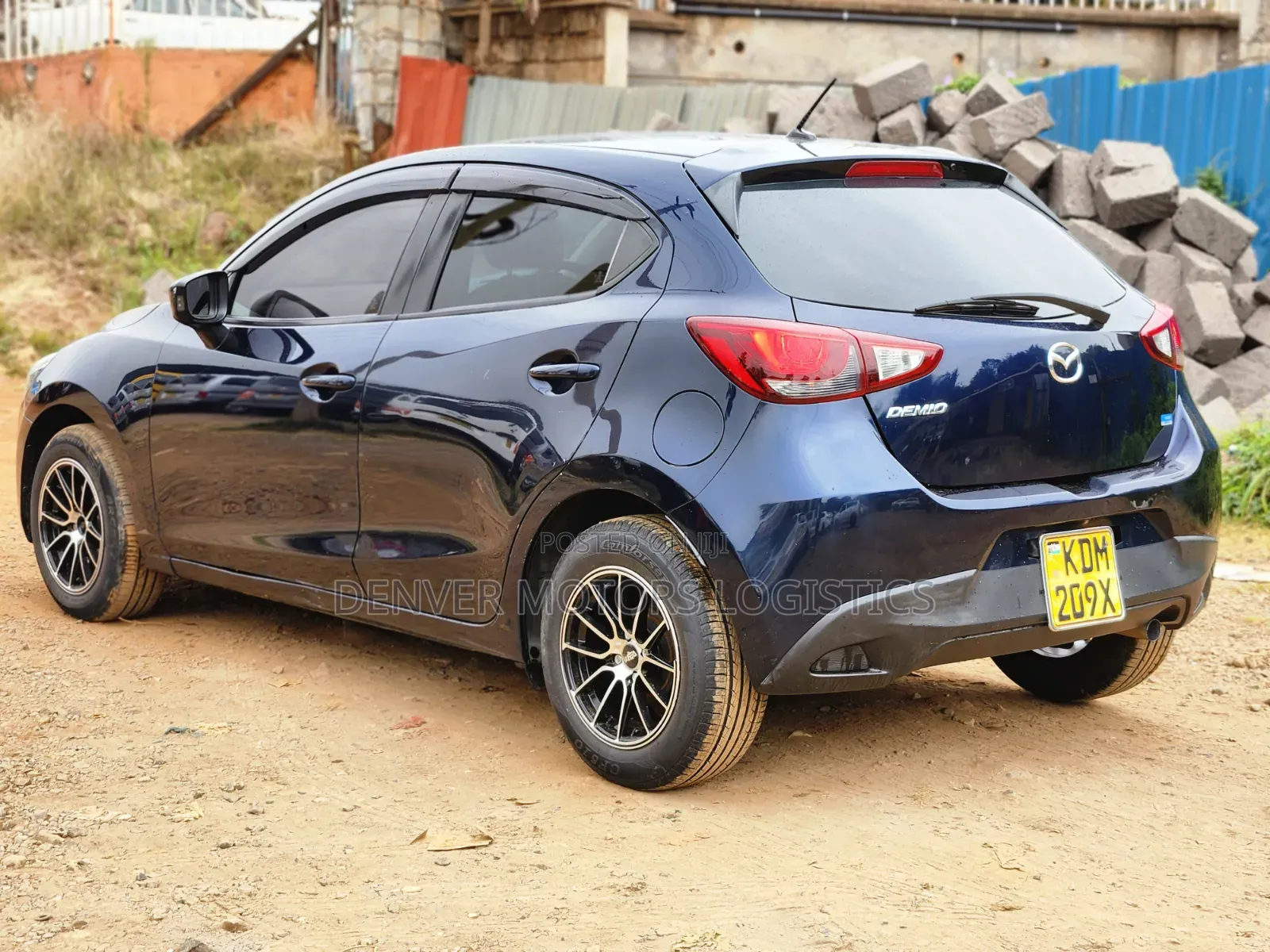 Mazda Demio 2016 Blue