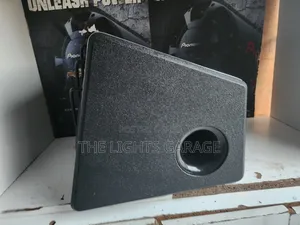 Kuerl Powered Subwoofer
