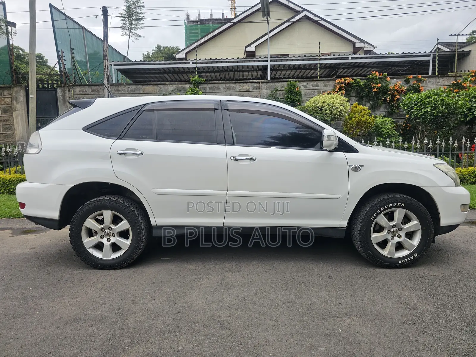 Toyota Harrier 2011 White