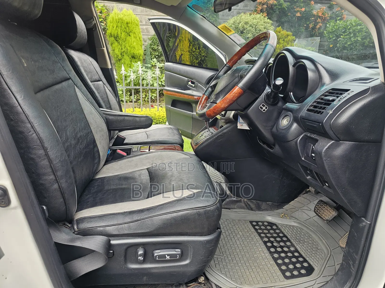 Toyota Harrier 2011 White