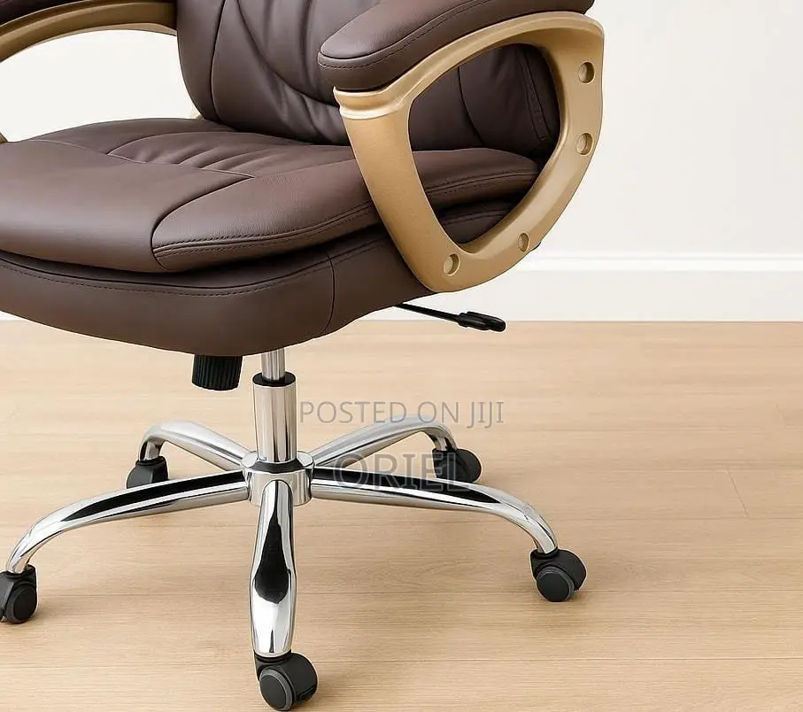 Office Chair : Brown Executive Chair
