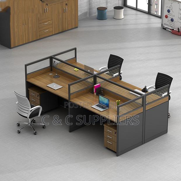 4-Way C C Workstation. - thumbnail 3