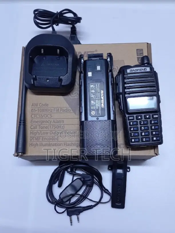 Baofeng Uv-82 With a Dual Push-to-Talk Button and 8w Extended Battery