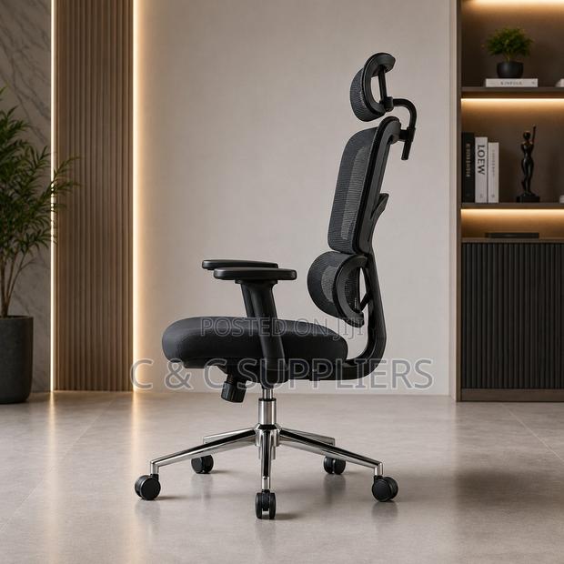 Swivel Mesh Orthopedic Task Chair. - thumbnail 3