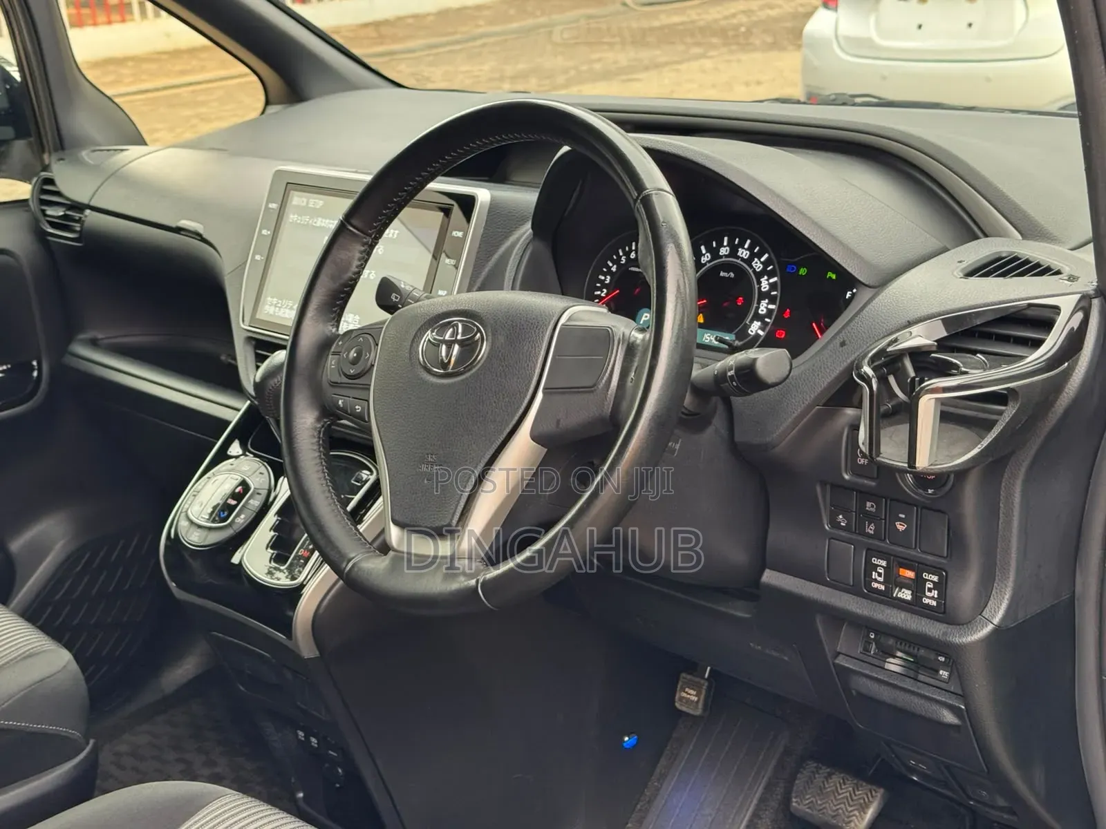 Toyota Voxy 2019 Blue
