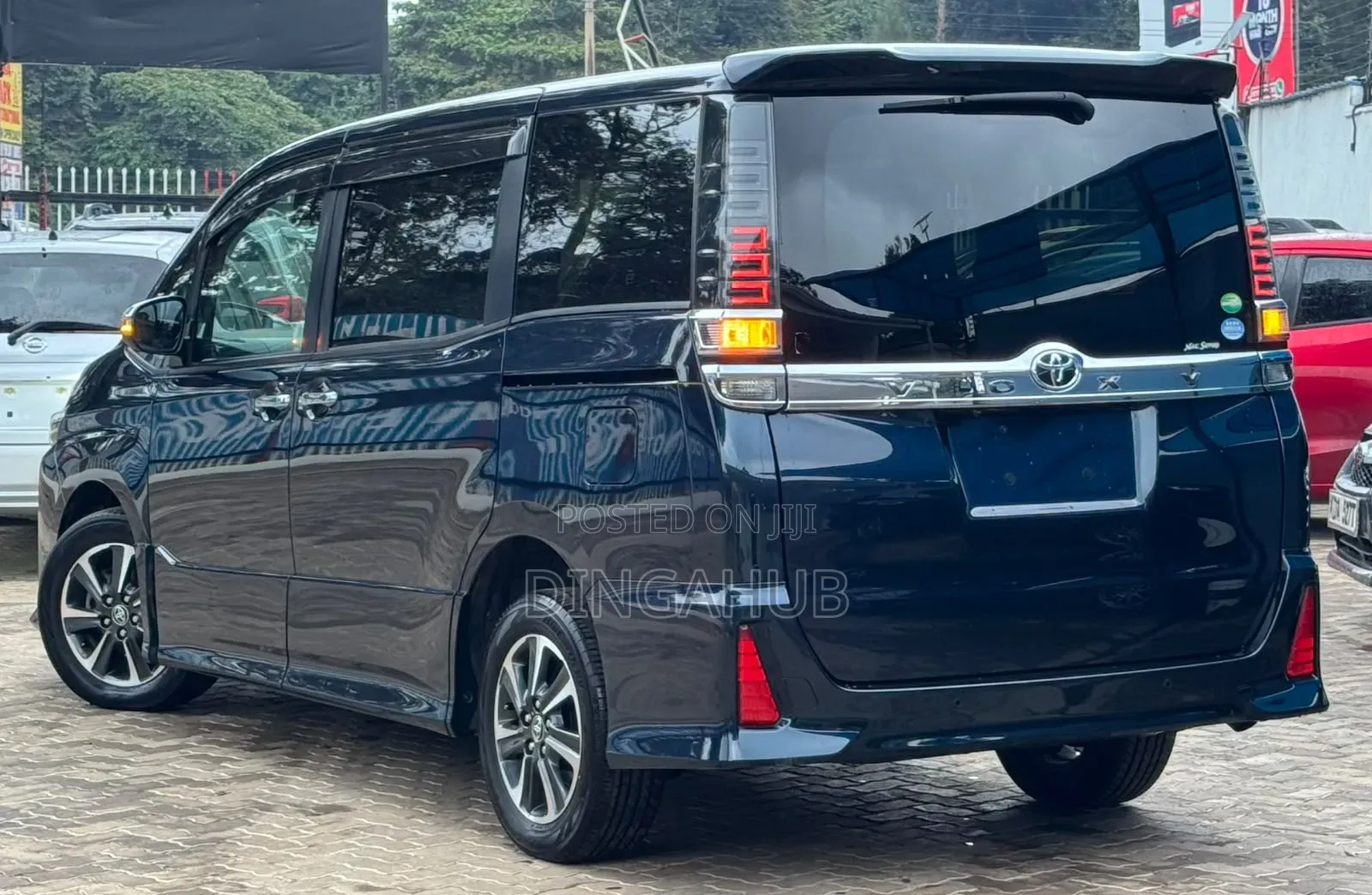 Toyota Voxy 2019 Blue