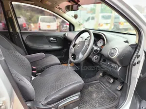 Nissan Note 2012 Silver