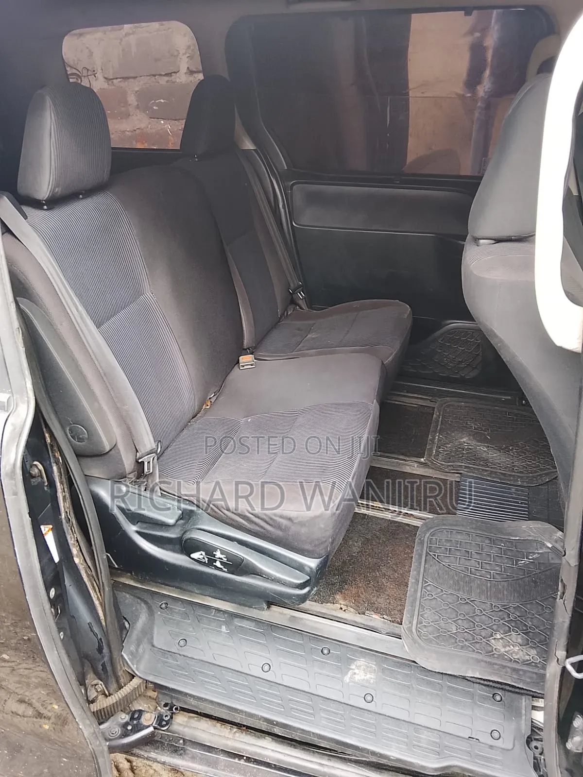 Toyota Voxy 2015 Black