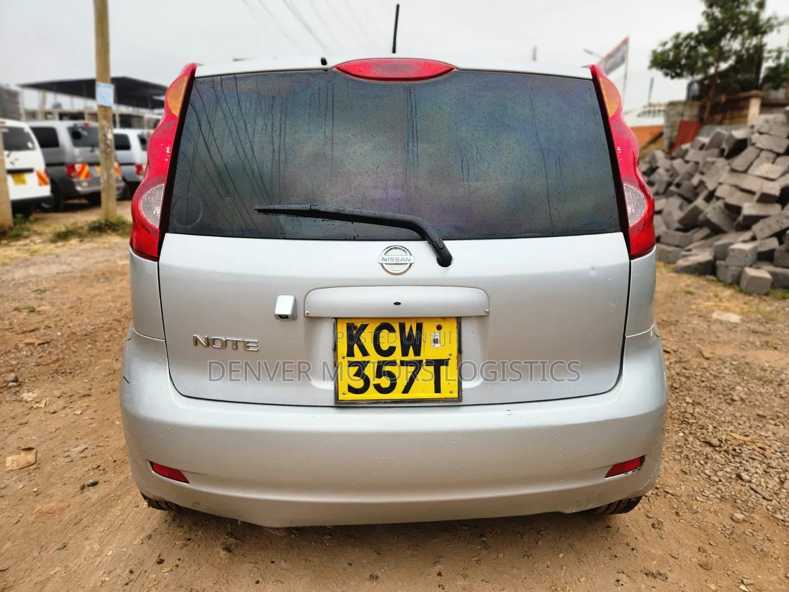 Nissan Note 2012 Silver