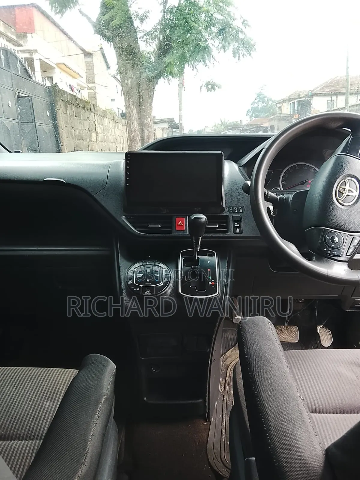 Toyota Voxy 2015 Black
