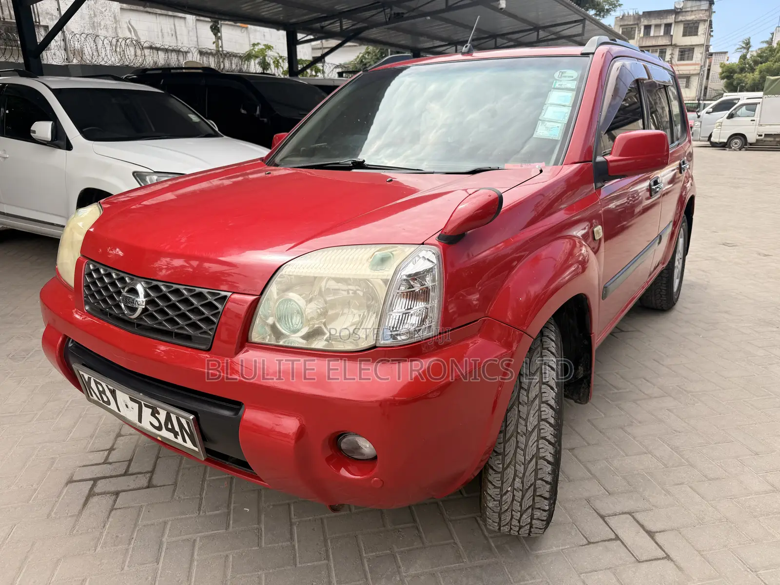 Nissan X-Trail 2007 Red