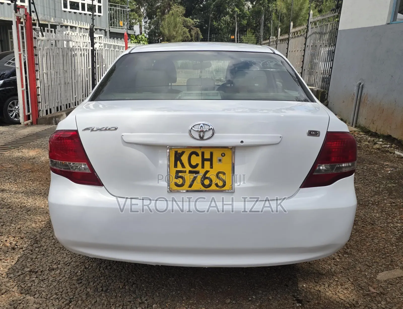 Toyota Axio 2009 White
