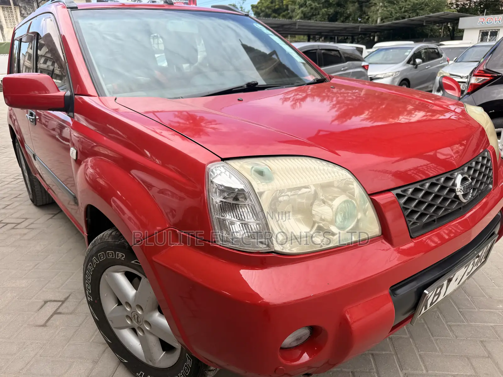 Nissan X-Trail 2007 Red