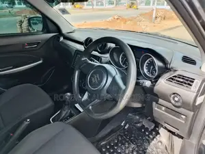 Suzuki Swift 2018 Black