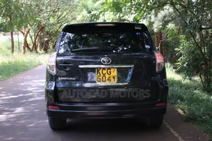 Toyota Vanguard 2008 Black