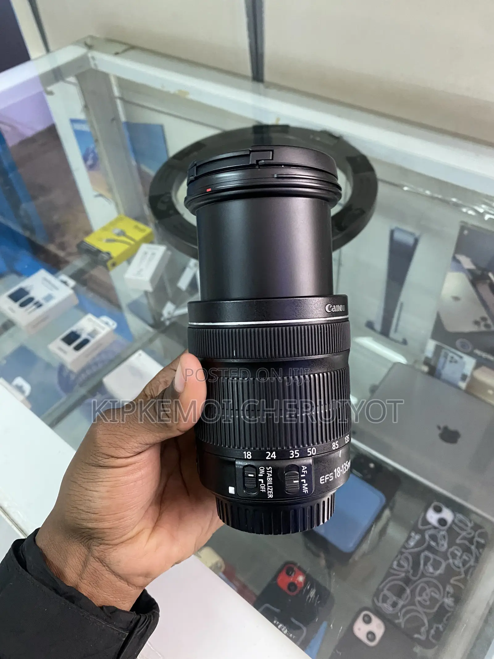 Canon Ef-S 18–135mm F/3.5-5.6 Is STM