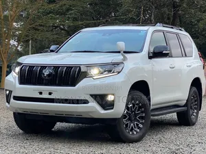 Toyota Land Cruiser Prado 2.7 2021 White