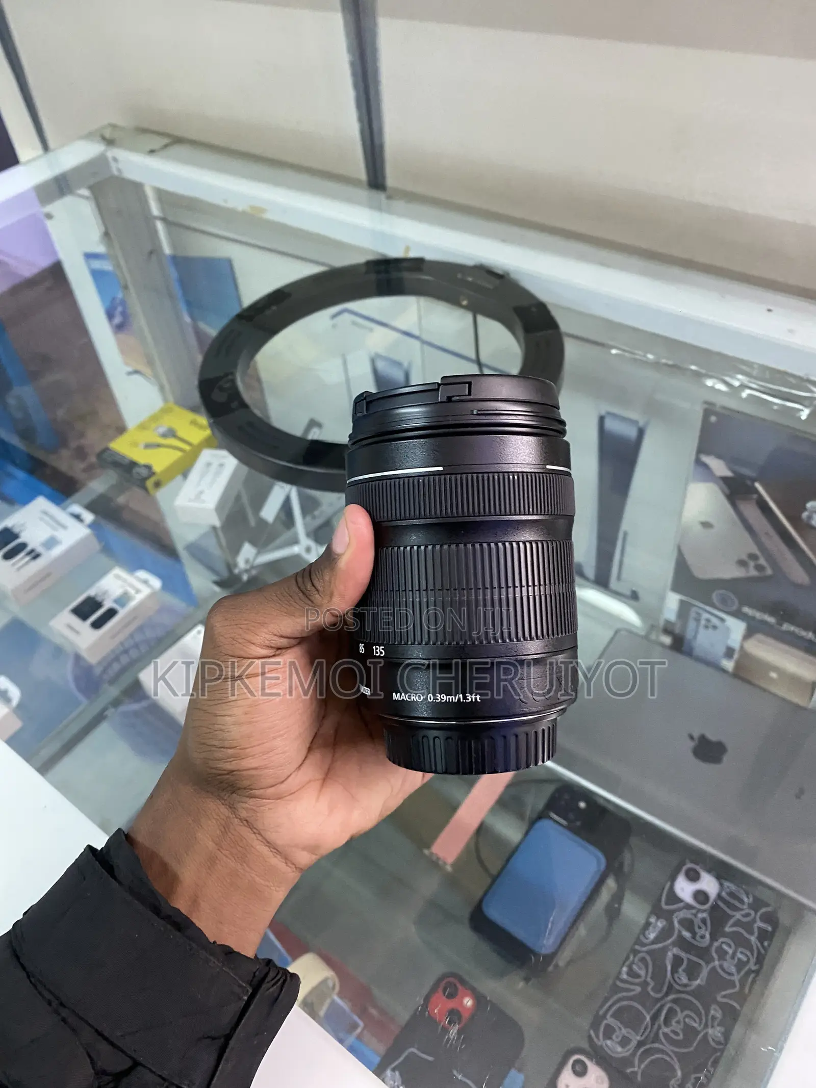 Canon Ef-S 18–135mm F/3.5-5.6 Is STM