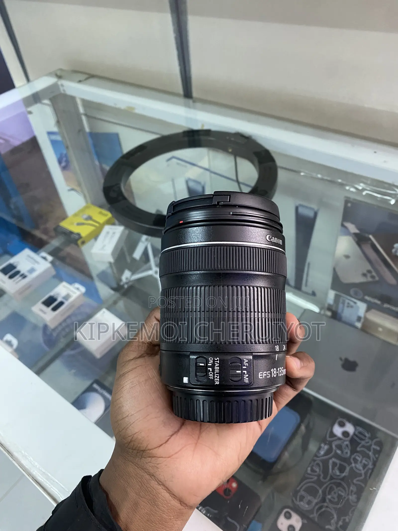 Canon Ef-S 18–135mm F/3.5-5.6 Is STM