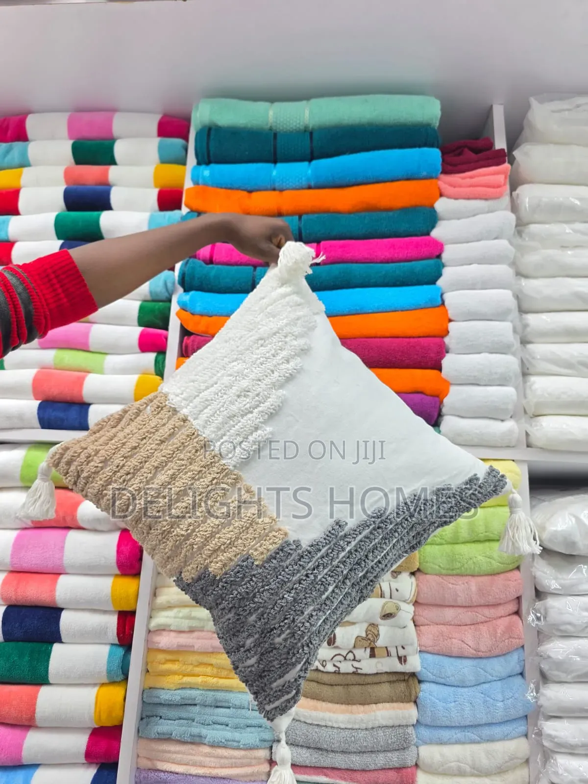 Fancy Tufted/Boho Throw Pillow Covers With Tassels_sk
