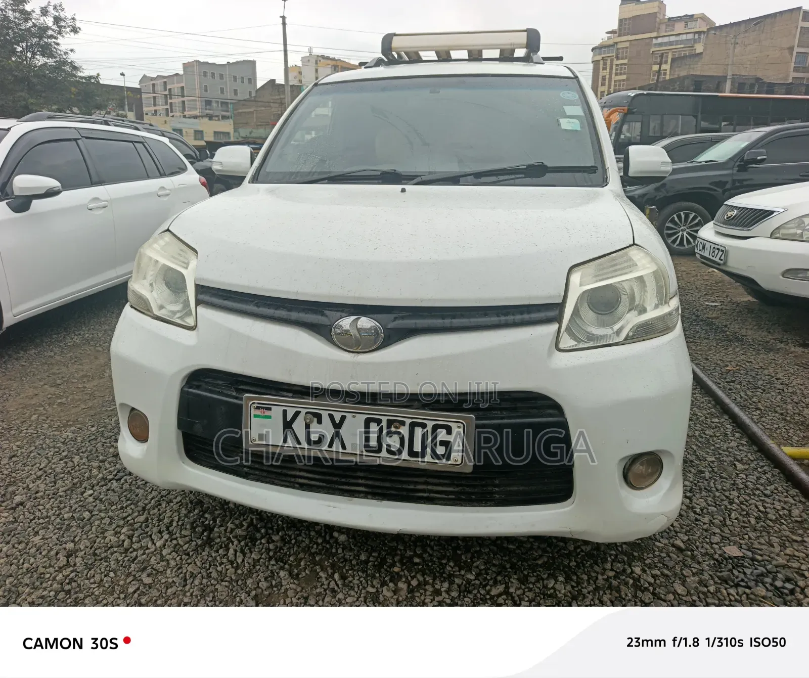 Toyota Sienta 2012 White